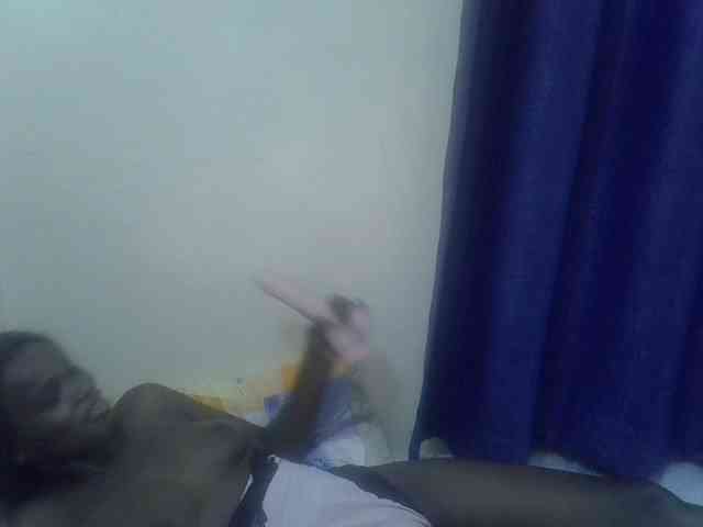 Blacklizy4 webcam