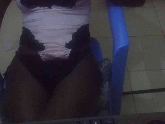 Blacklizy4 webcam