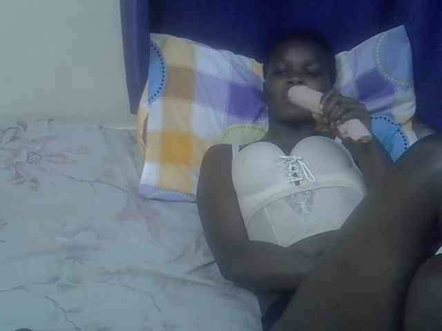 Blacklizy4 webcam