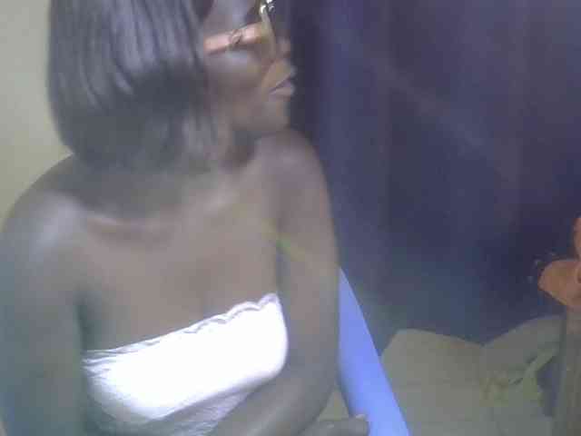 Blacklizy4 webcam
