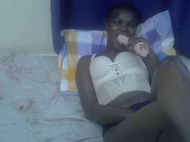 Blacklizy4 webcam