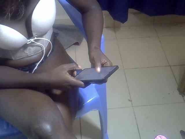 Blacklizy4 webcam