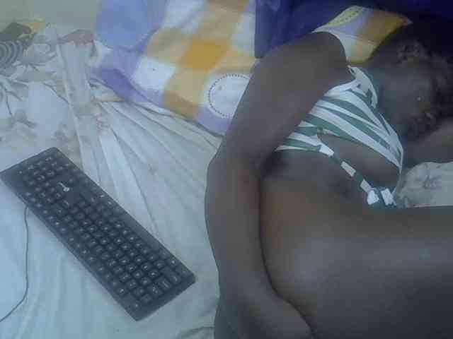 Blacklizy4 webcam