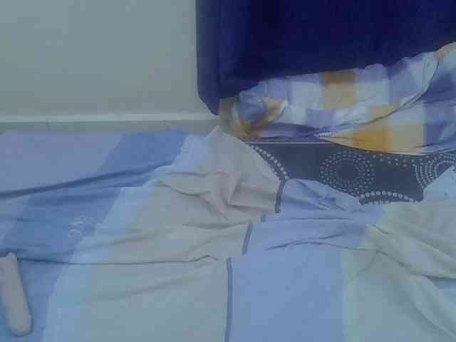 Blacklizy4 webcam
