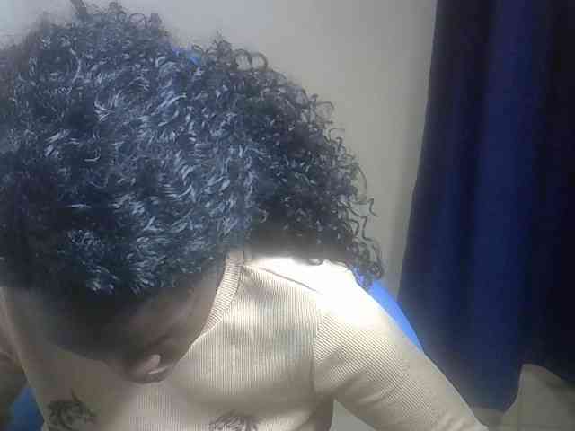 Blacklizy4 webcam