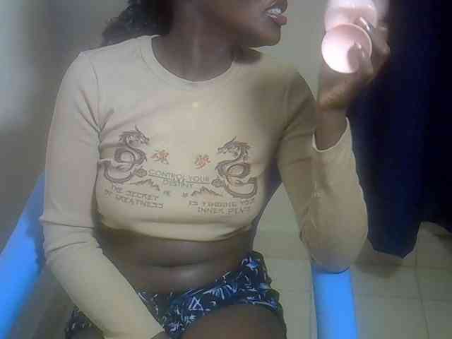 Blacklizy4 webcam