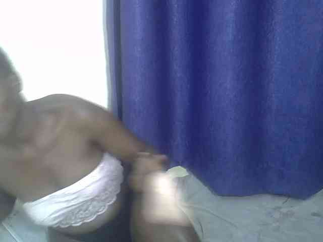 Blacklizy4 webcam