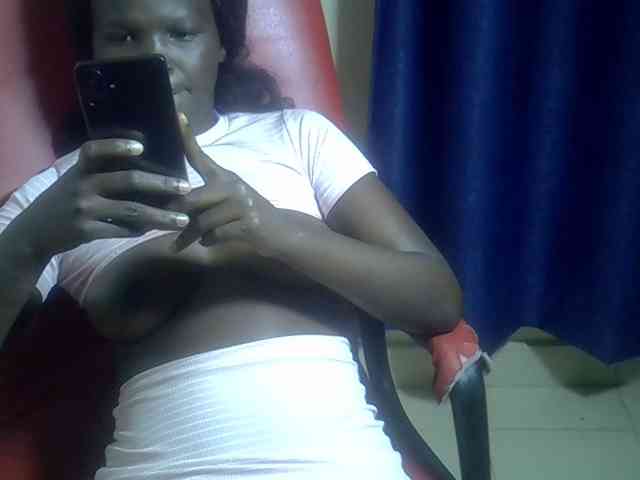 Blacklizy4 webcam