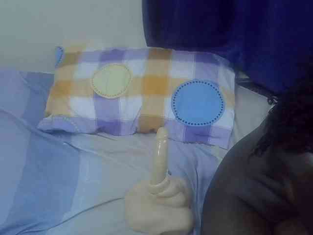 Blacklizy4 webcam