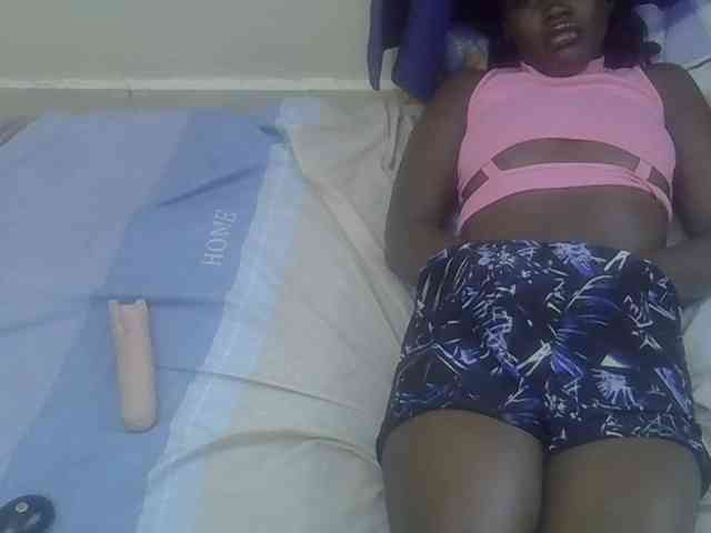 Blacklizy4 webcam