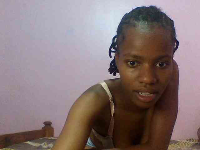 Sexypuri webcam