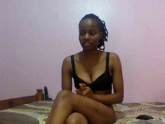 Sexypuri webcam