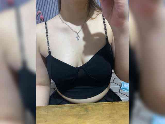 sexylisa181818 webcam