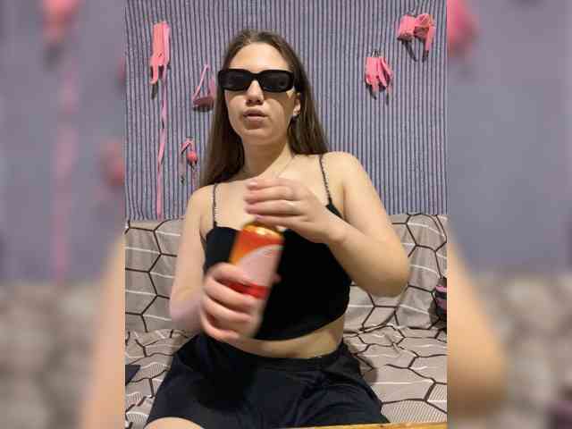 sexylisa181818 webcam