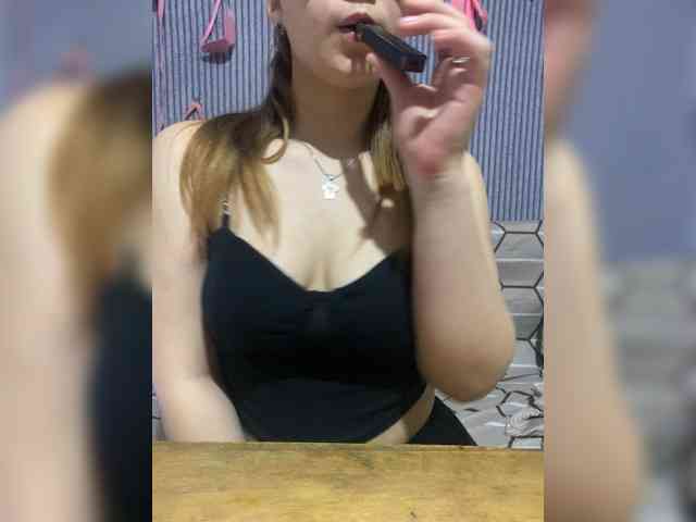 sexylisa181818 webcam