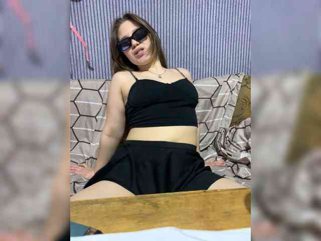 sexylisa181818 webcam