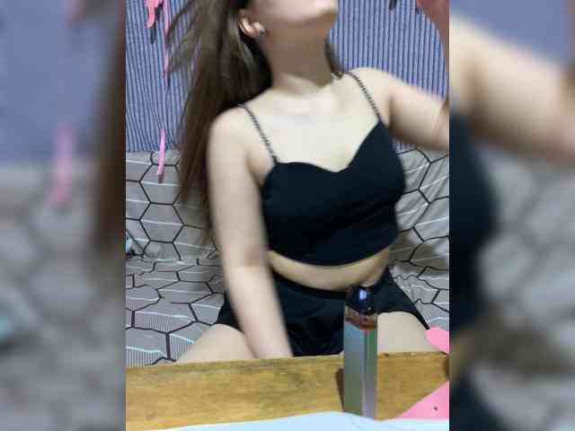 sexylisa181818 webcam