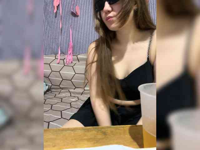 sexylisa181818 webcam