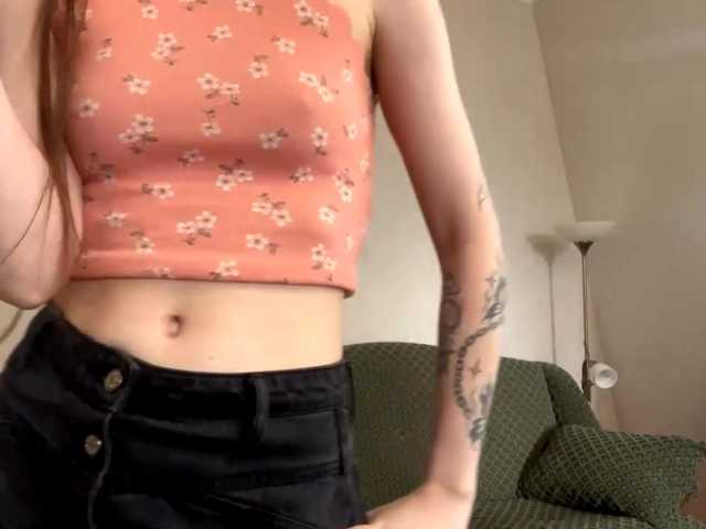 SoonAsmus Live Cam Chat on BongaCams