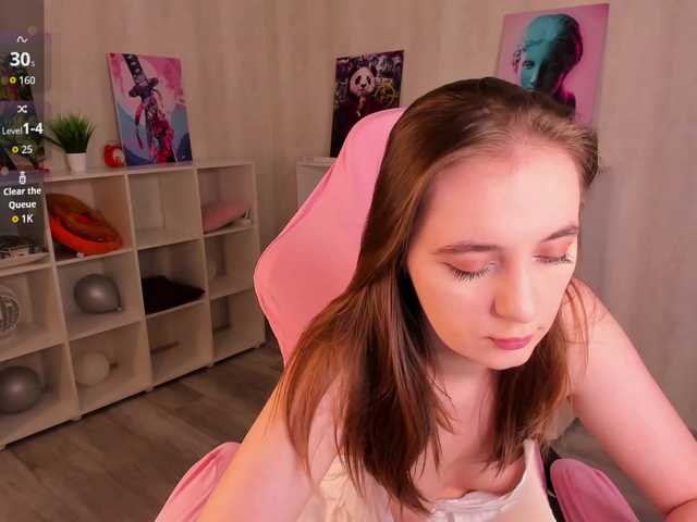 Amy-Desiree live cam on BongaCams
