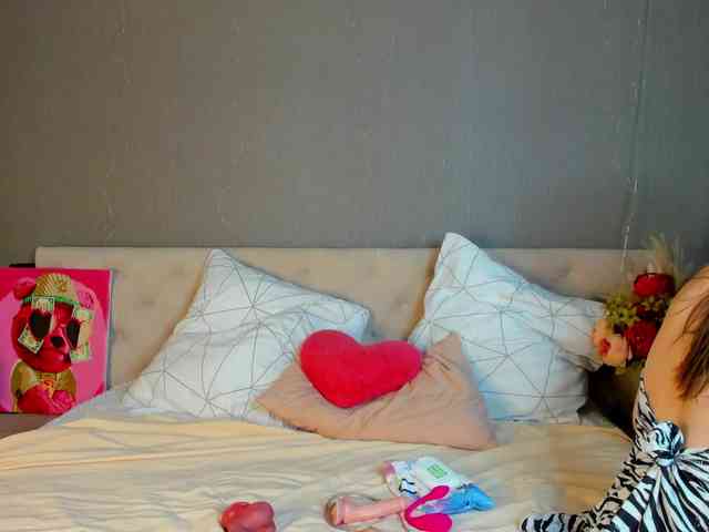 Amy-Desiree Live Webcam on BongaCams