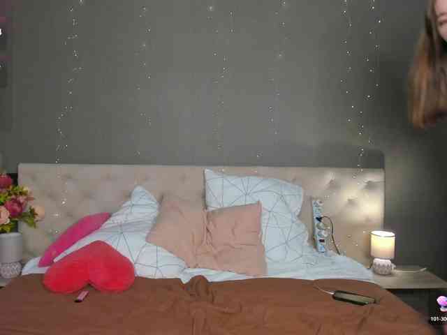 Amy-Desiree Sex Cam Show