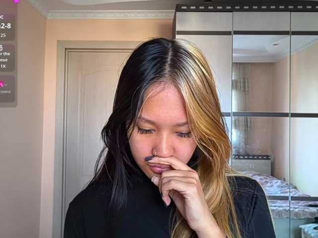 SeeShellman live cam on BongaCams
