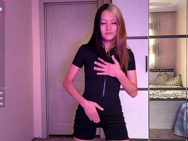 SeeShellman live cam on BongaCams
