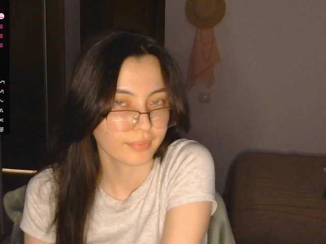 SeeShellman live cam on BongaCams