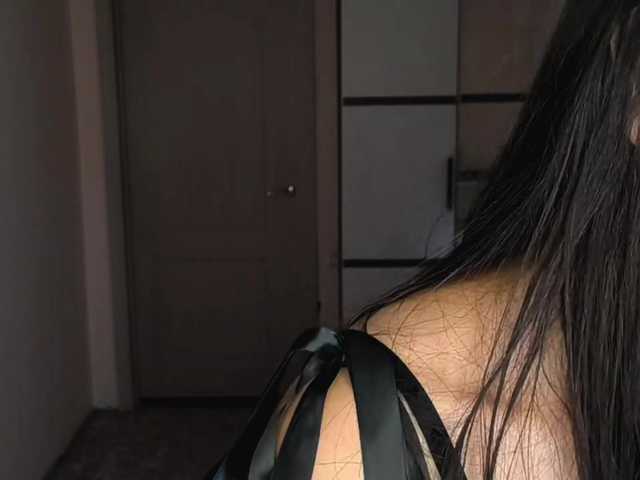 SeeShellman live cam on BongaCams