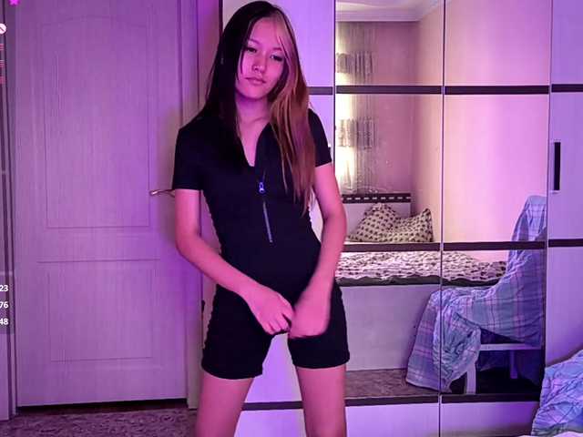 SeeShellman live cam on BongaCams