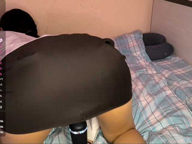 SeeShellman live cam on BongaCams