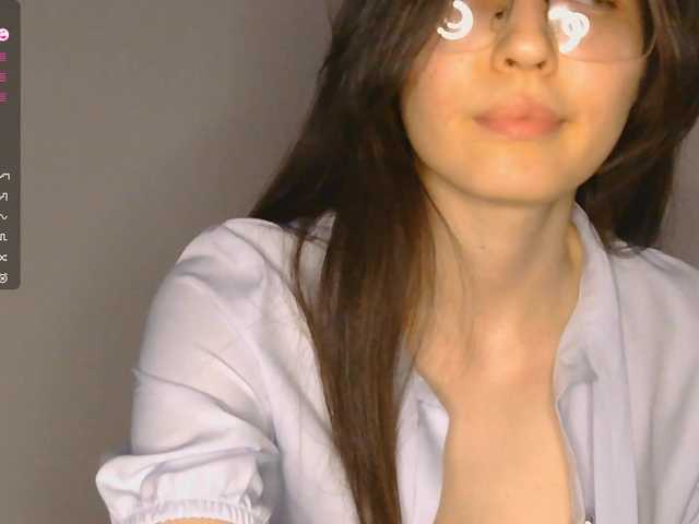 SeeShellman live cam on BongaCams