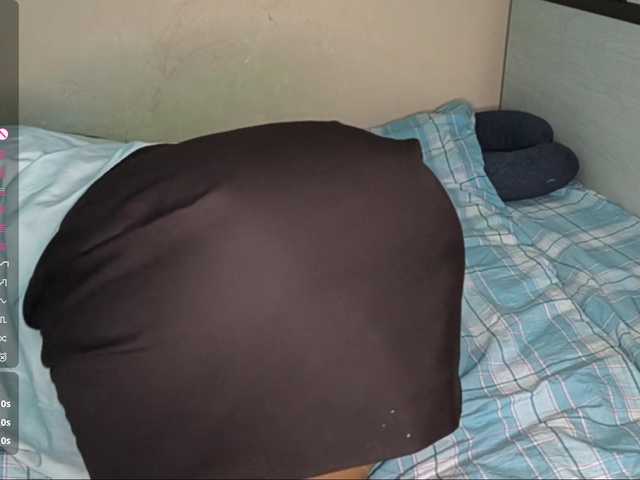 SeeShellman live cam on BongaCams