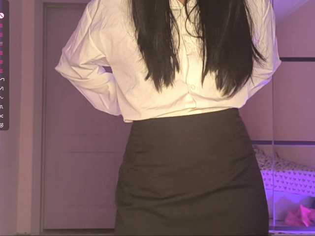SeeShellman live cam on BongaCams