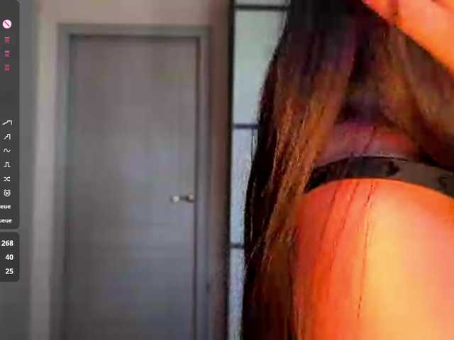 SeeShellman live cam on BongaCams