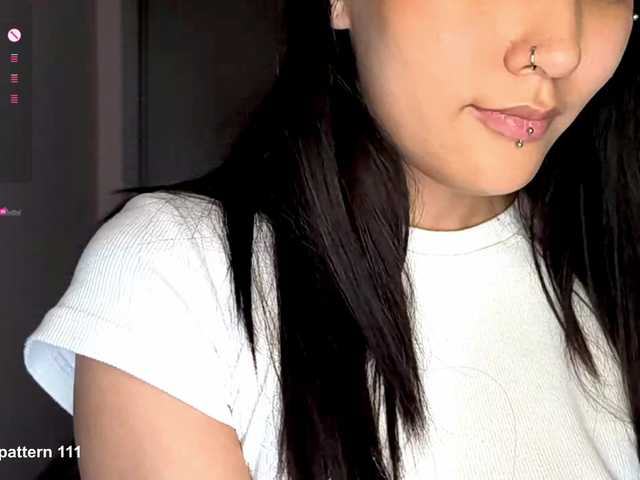 SeeShellman live cam on BongaCams