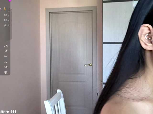 SeeShellman live cam on BongaCams