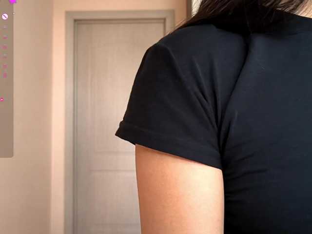 SeeShellman live cam on BongaCams