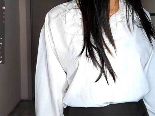 SeeShellman live cam on BongaCams