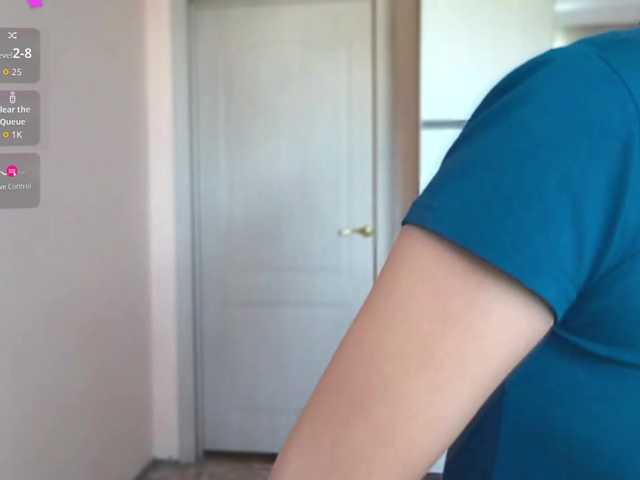 SeeShellman live cam on BongaCams