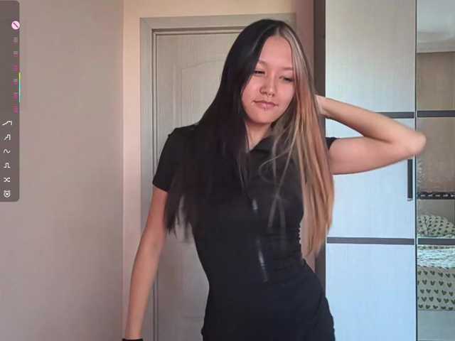 SeeShellman live cam on BongaCams