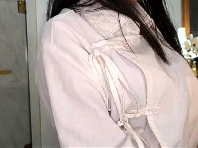 SeeShellman's BongaCams show and profile