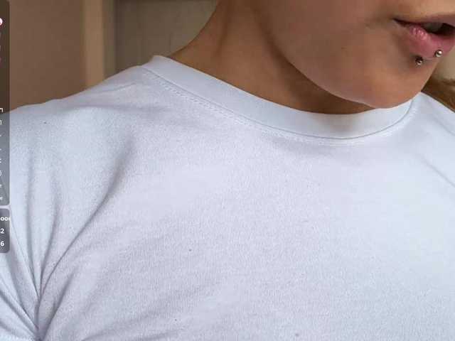 SeeShellman live cam on BongaCams