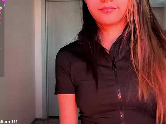 SeeShellman live cam on BongaCams