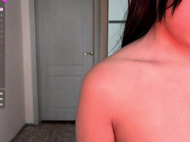 SeeShellman live cam on BongaCams