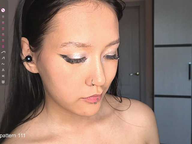 SeeShellman live cam on BongaCams