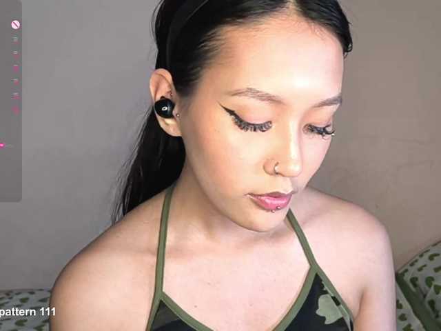 SeeShellman live cam on BongaCams