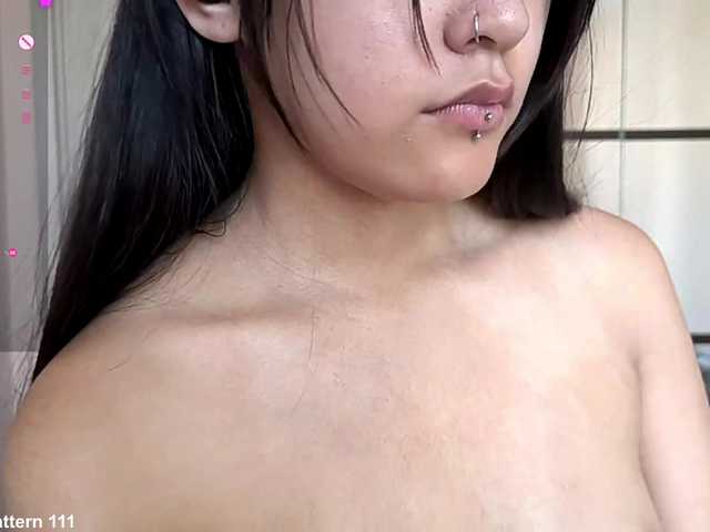 SeeShellman live cam on BongaCams