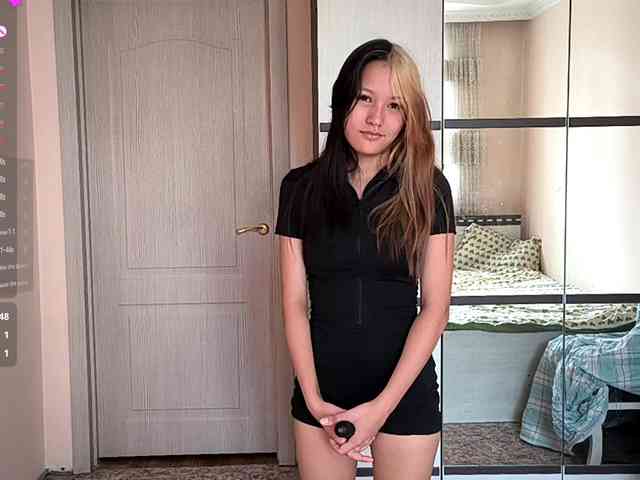 Seeshellman's cam show statistics and live stream